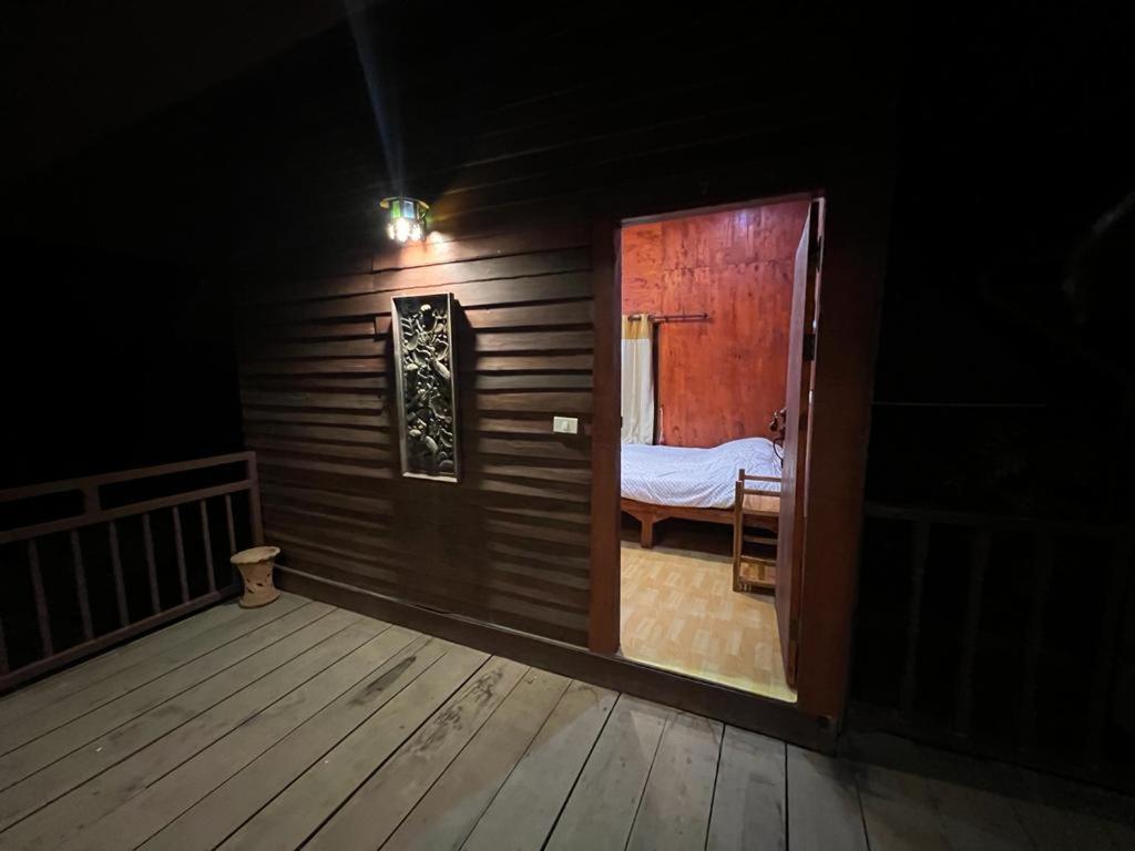 Aya House Apartment Пай Екстериор снимка